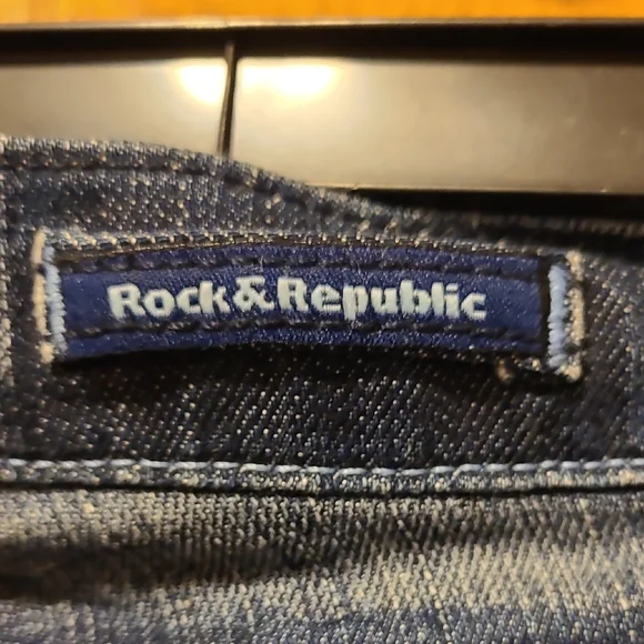 Rock And Republic Blue Boot Cut Jeans with Pink Embroidery - Picture 2 of 7